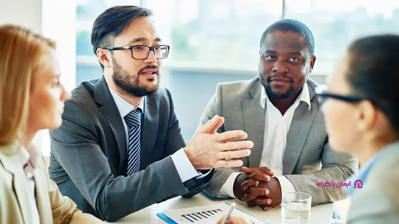 در ارتباط با چالشها