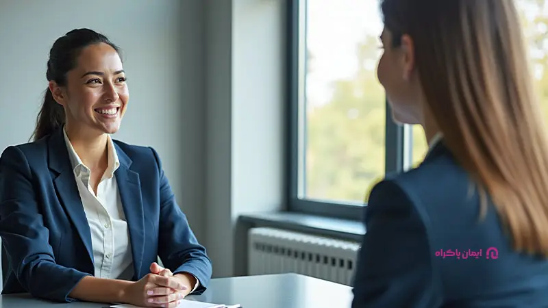 انجام چندین مصاحبه‌ هدفمند