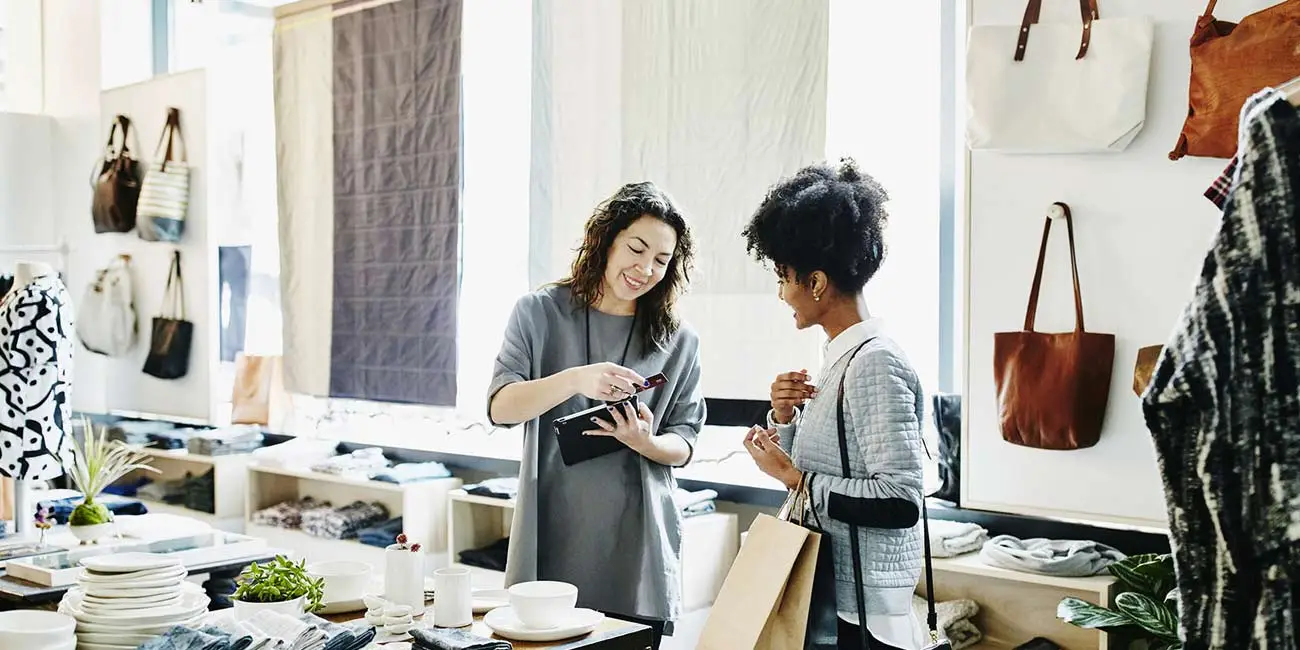 چگونه با مشتری صحبت کنیم؟