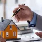 بررسی شغل مشاور املاک