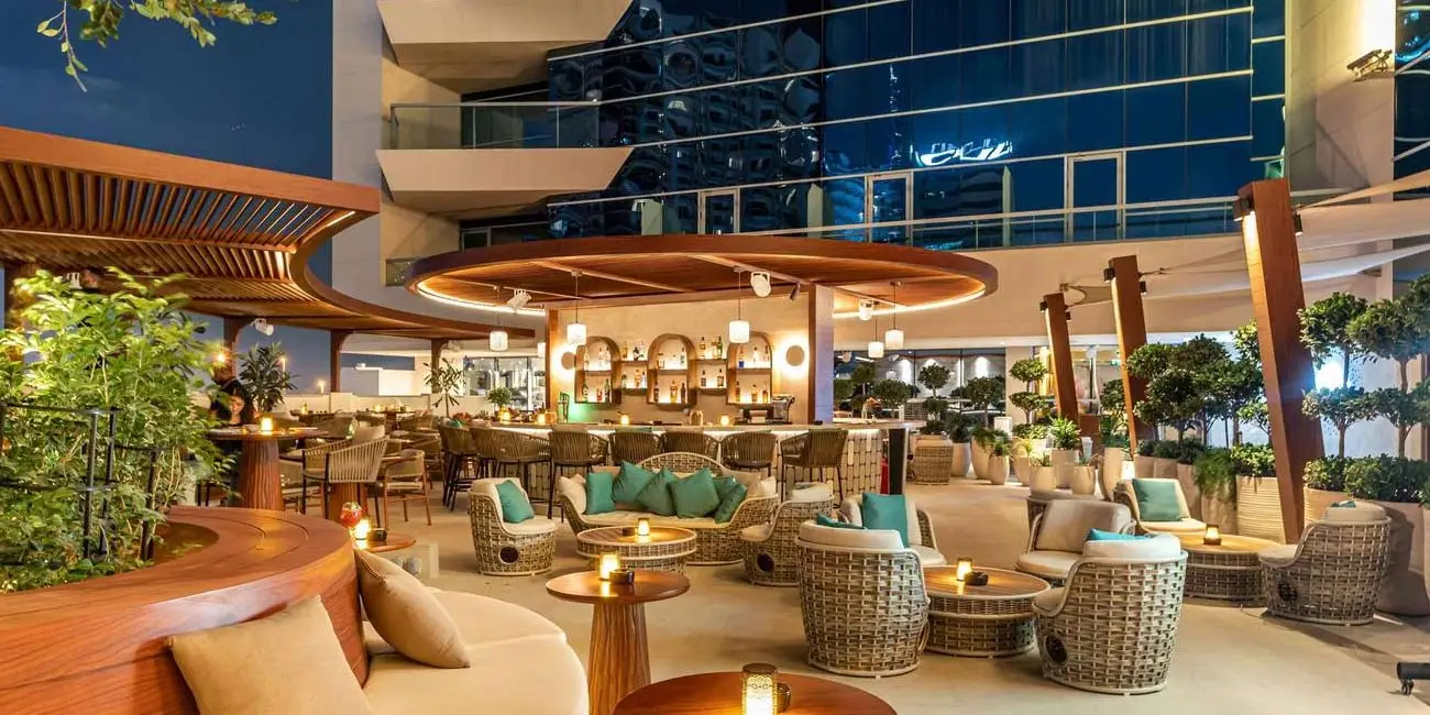 بررسی کسب و کار هتل داری