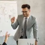 رفتار صحیح مدیران موفق با کارکنان