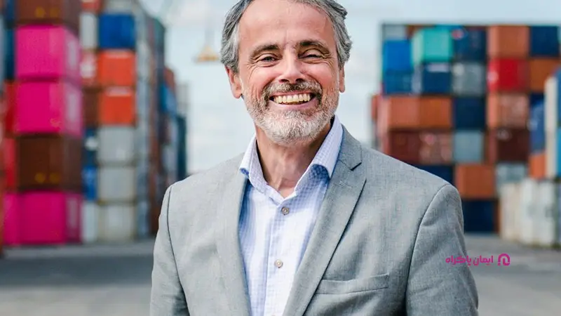 کارشناس گمرک