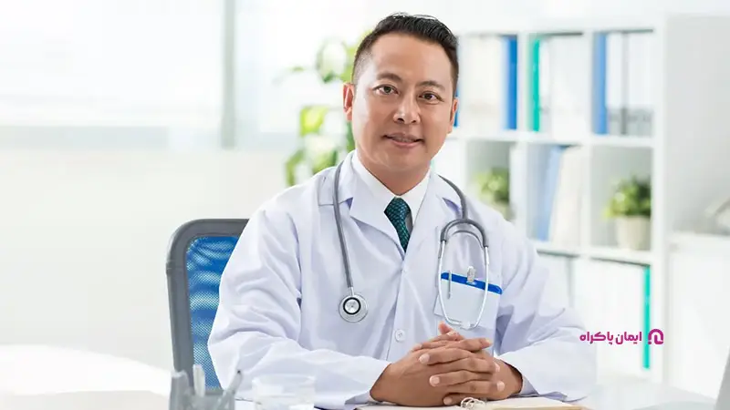 بررسی شغل پزشک عمومی