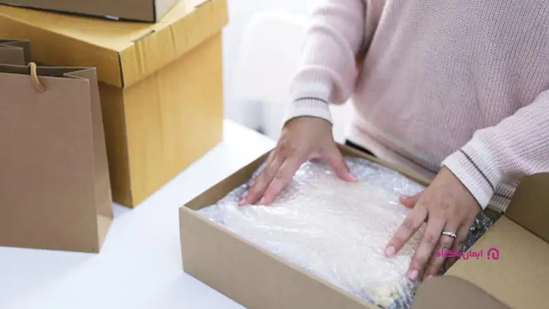 استخدام دستیار برای بستهبندی یا تحویل سفارش