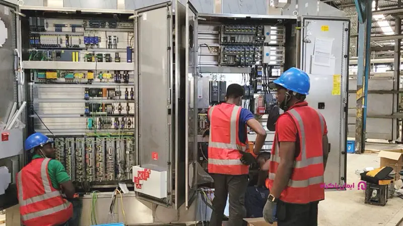 طراحی و نصب تابلو برق، از مشاغل برق ساختمان