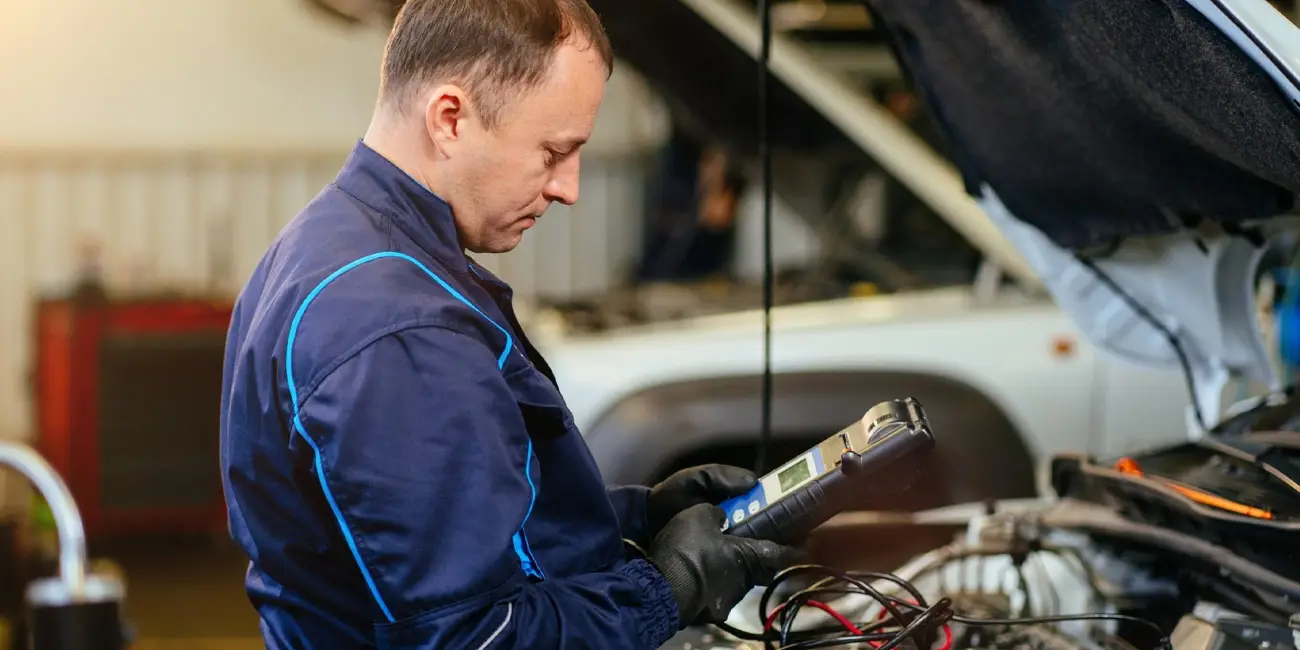 بررسی شغل های رشته برق خودرو