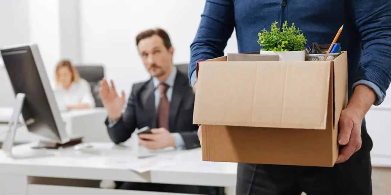 چرا مدام شغل عوض میکنم؟