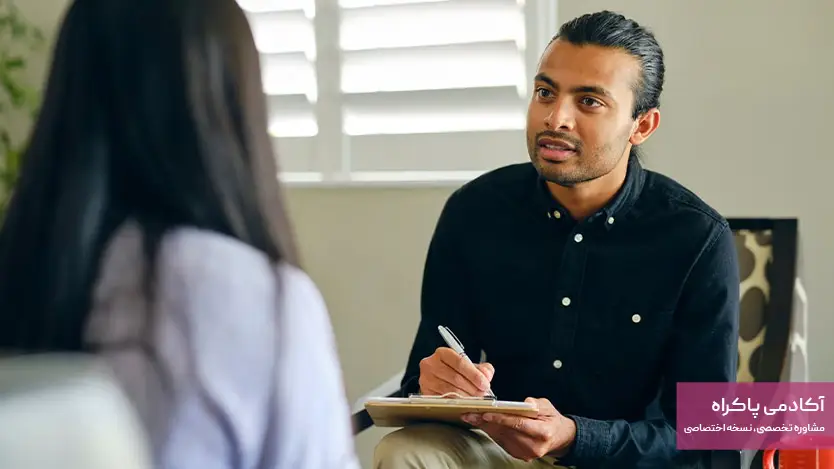 روانشناس بالینی در کلینیک یا مطب شخصی