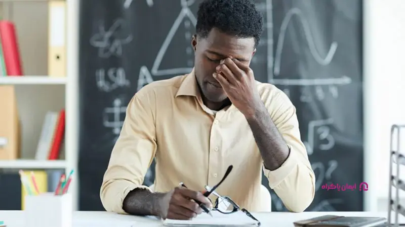 معایب شغل معلمی