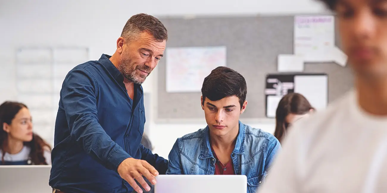 چرا شغل معلمی؟ خوبه یا نه؟