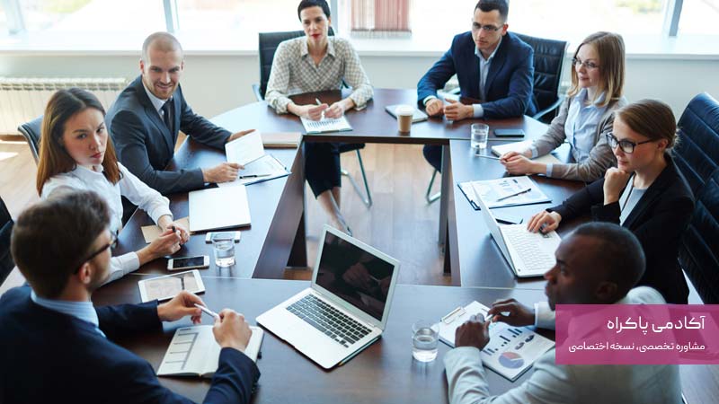 کوچینگ و برگزاری جلسات توسعه فردی کارکنان